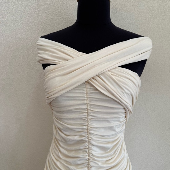 Endless Rose Ruched Bodycon Midi Dress In Cream Small - Picture 3 of 7